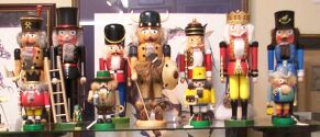 German Nutcrackers. Click for more Holiday images.